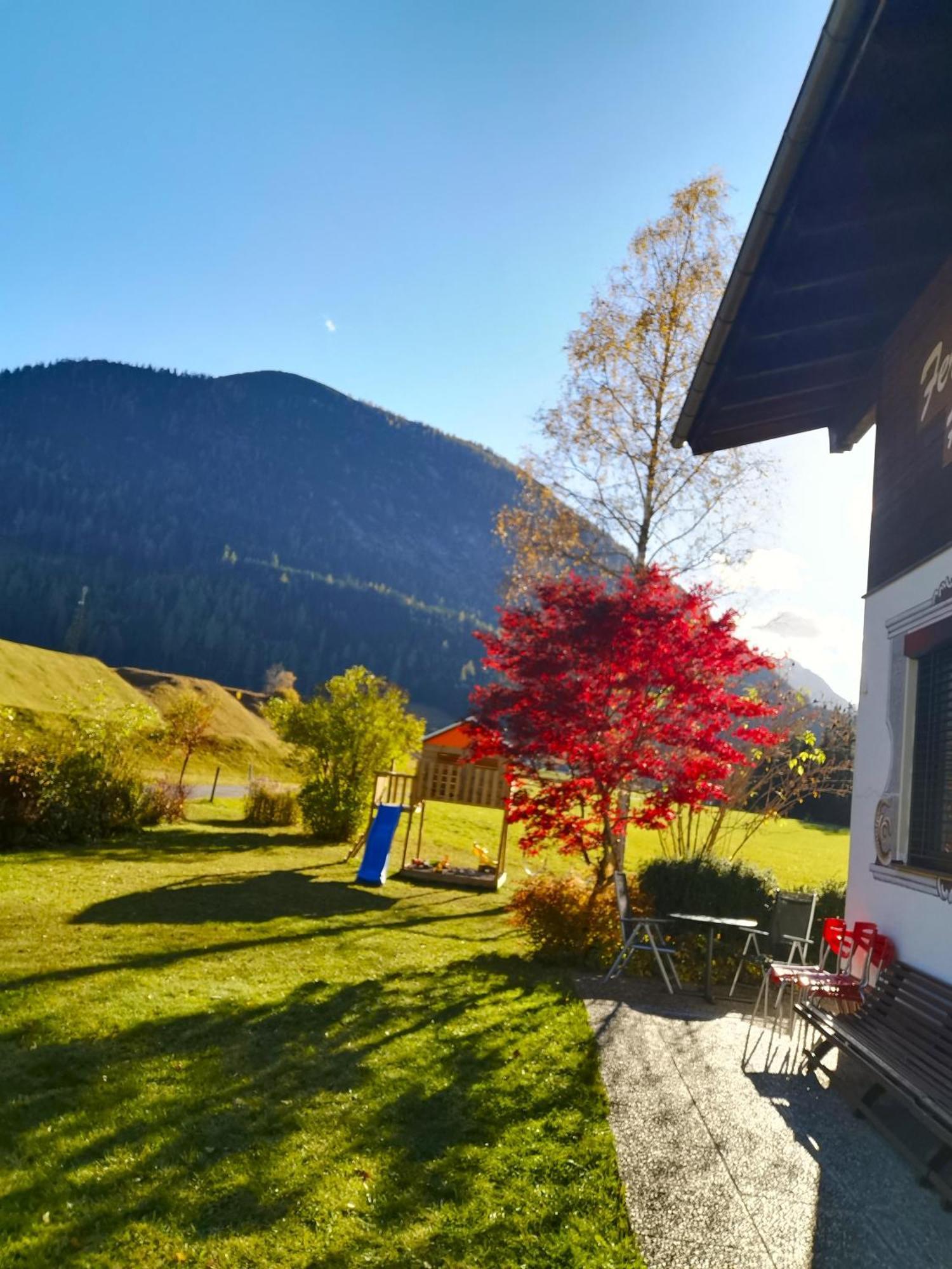Haus Sprenger Apartment Haeselgehr ภายนอก รูปภาพ