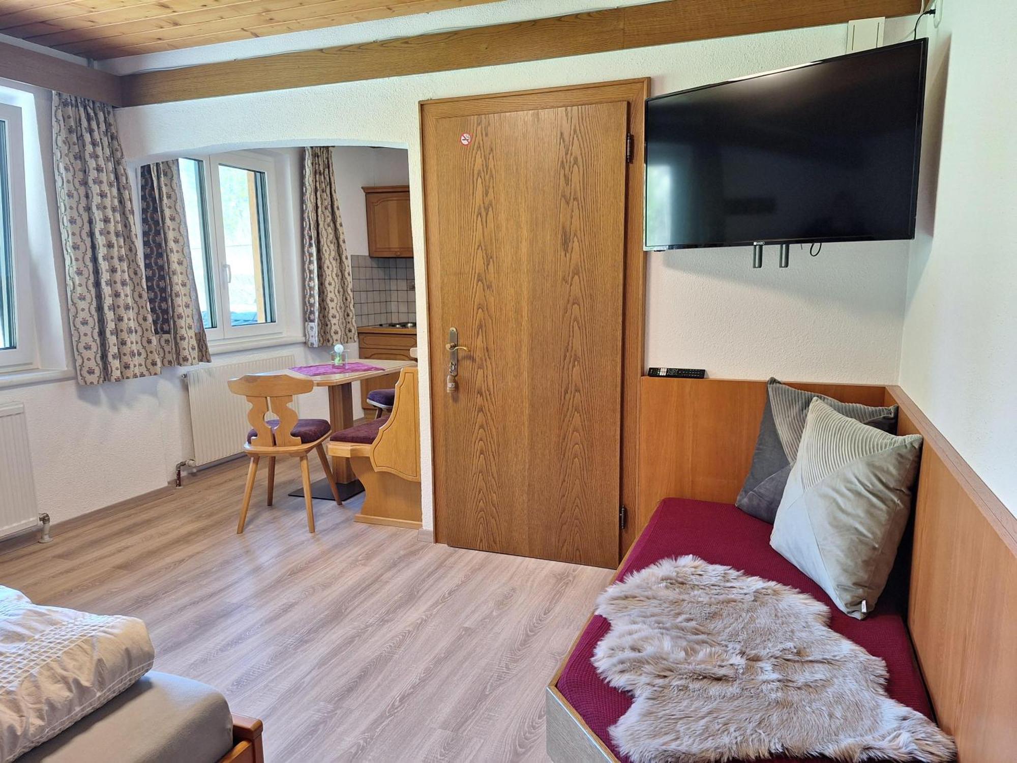 Haus Sprenger Apartment Haeselgehr ภายนอก รูปภาพ